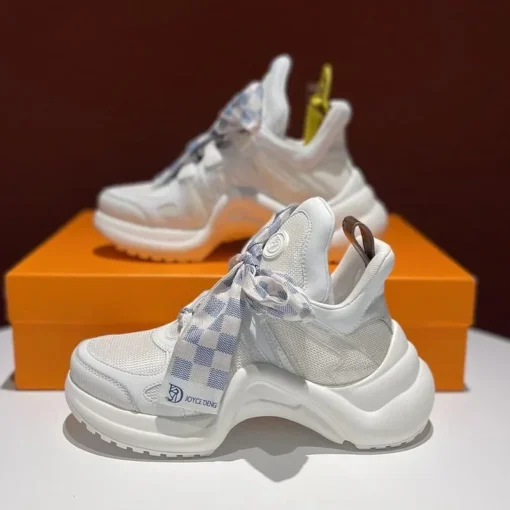Trendy Women Sneakers Designer Shoes Fashion Height Increasing Platform Trainers New Female Walking Jogging Sports Running Shoes – Image 2