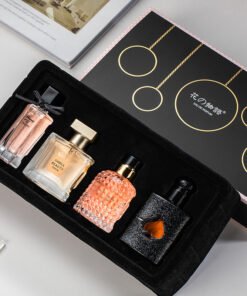 Alternative view of Parfum Femme Parfum Quatre Pièces