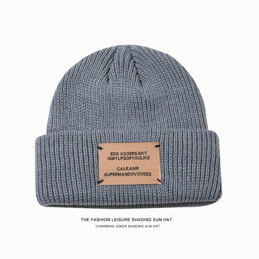 Chapeau tricoté en laine qui montre votre visage – Image 4