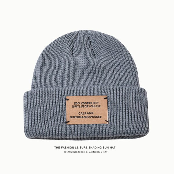 Chapeau tricoté en laine qui montre votre visage – Image 4