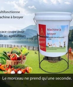 Alternative view of Broyeur d'herbe pour nourrir les poulets